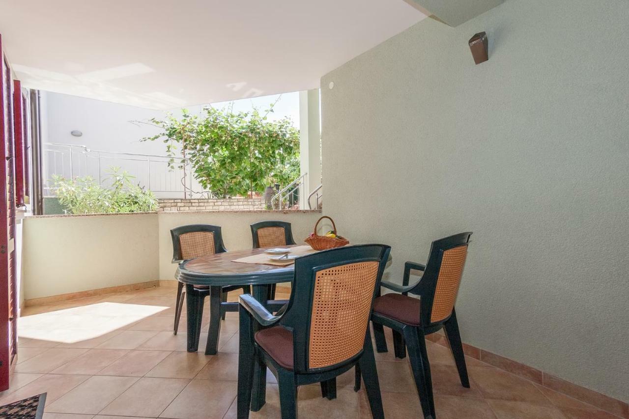 Villa Symphonie Poreč Buitenkant foto