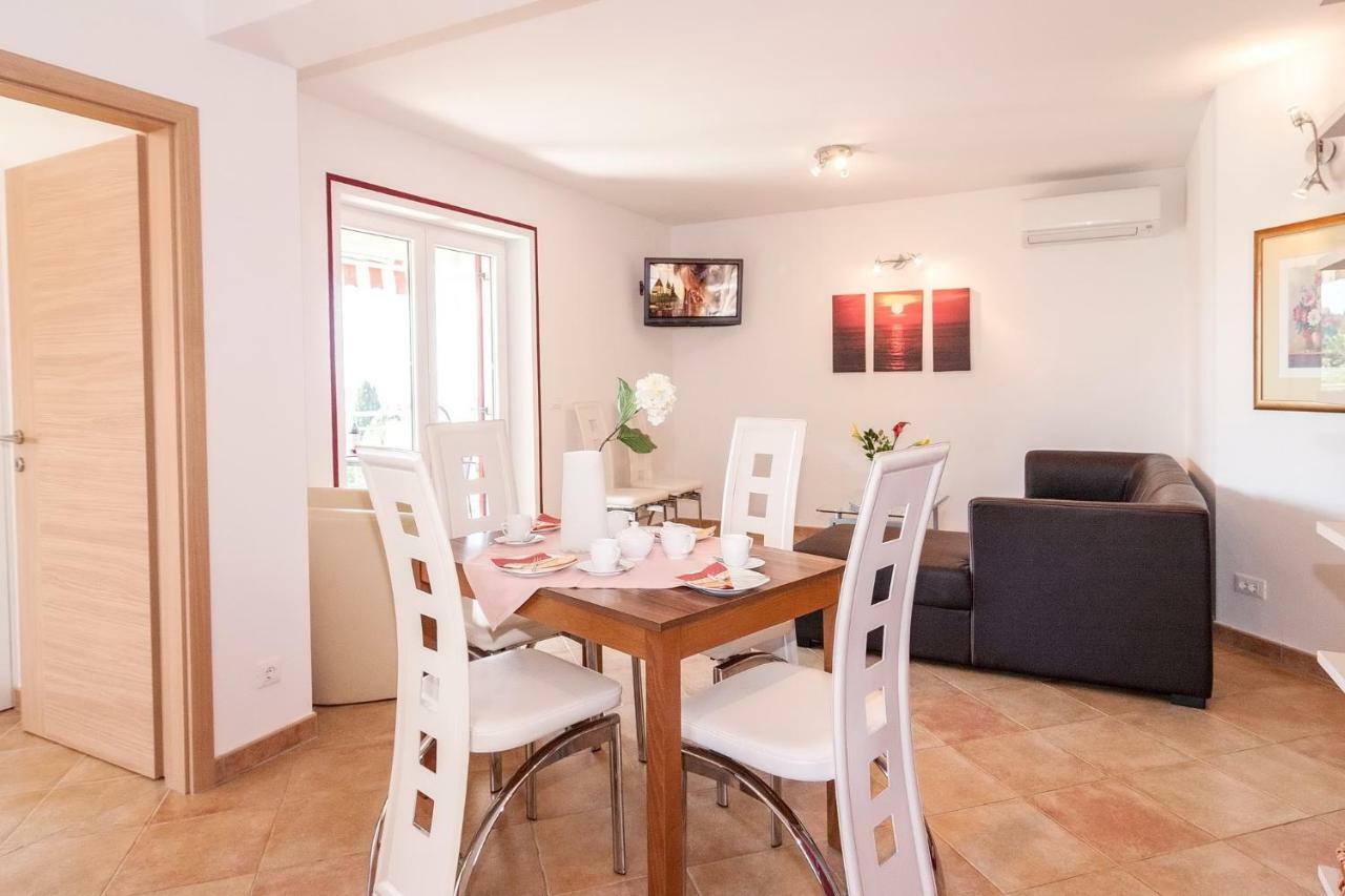 Villa Symphonie Poreč Buitenkant foto